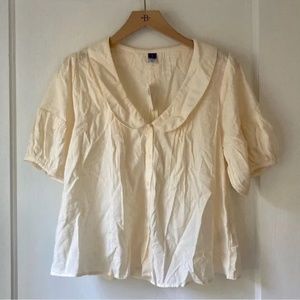 Old Navy Puff Sleeve Clip Dot Blouse w/ Peter Pan collar in Cream